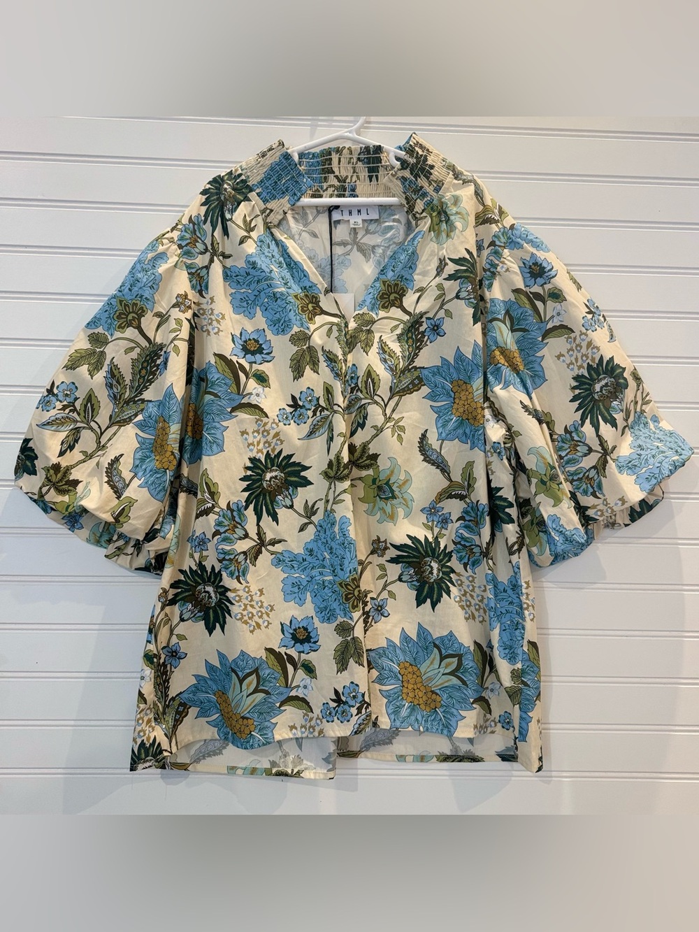 THML Avara Genevieve Floral Puff Sleeve Top XL Cream Blue NWT
